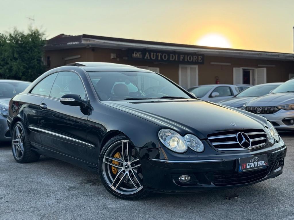Mercedes-Benz CLK 220