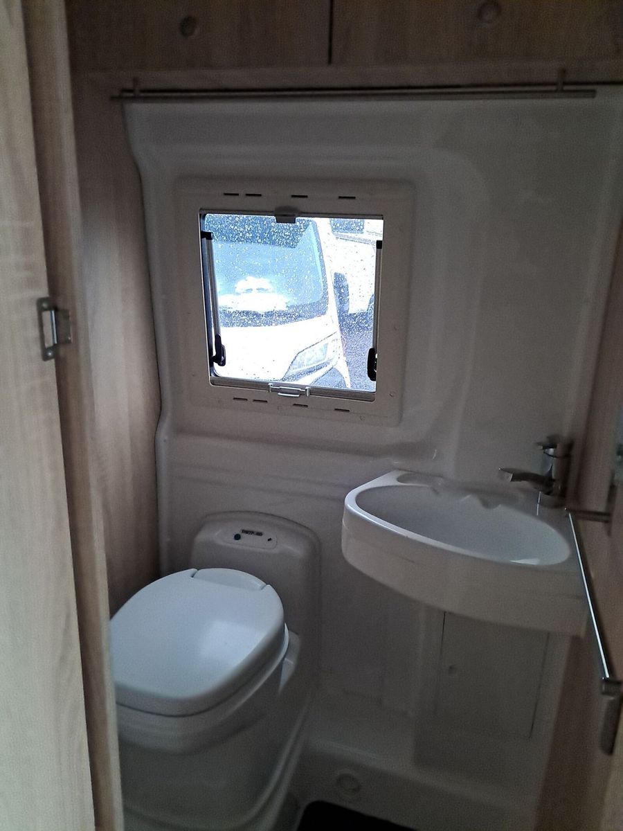 Fahrzeugabbildung Clever Celebration 600 AHK,SAT,Markise,TV,Ludtfederung