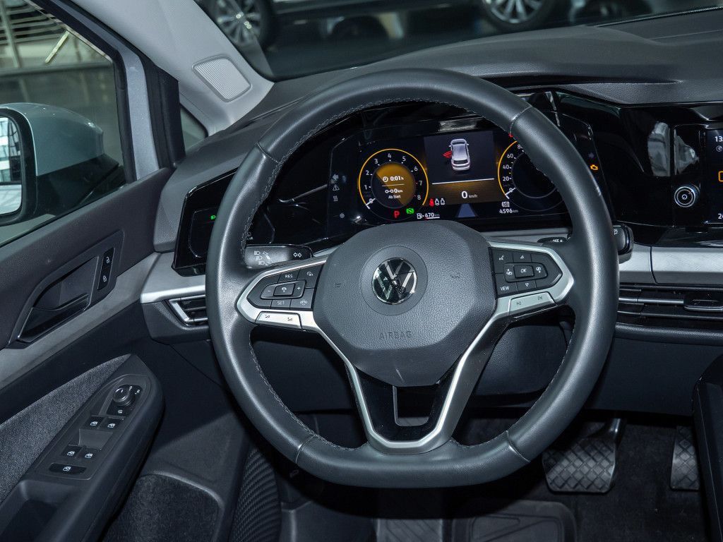 Volkswagen Golf - Bild 8