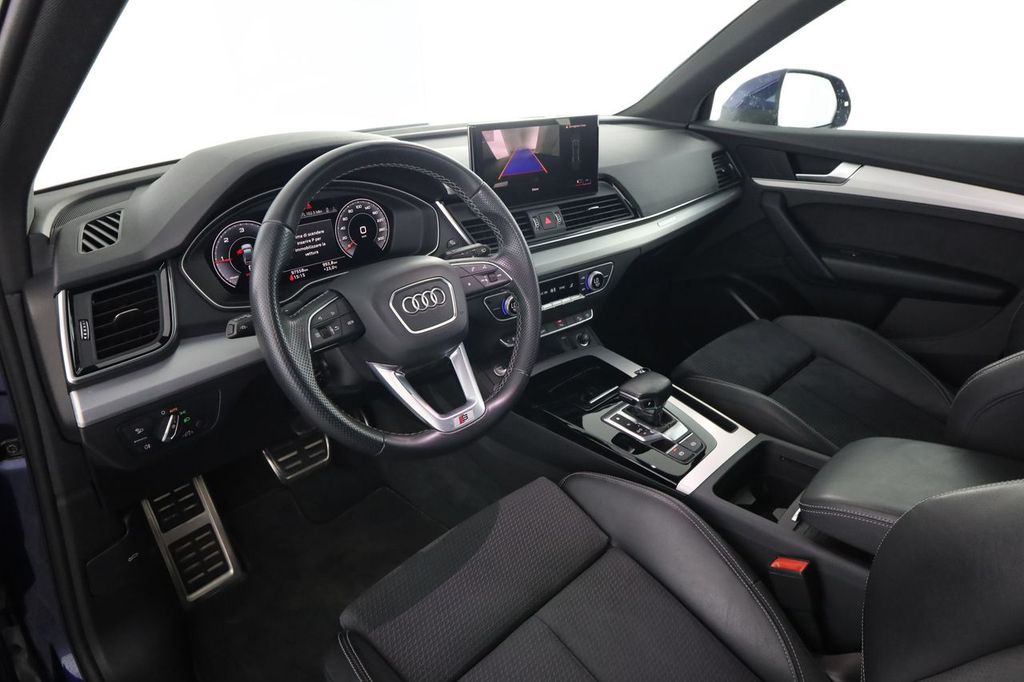 Image of Audi Q5