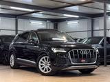 Audi Q7 45 TDI 7SITZER*MTRX*AHK*PANO*AIR*LEDER*1.Hand - Audi Q7: 4m