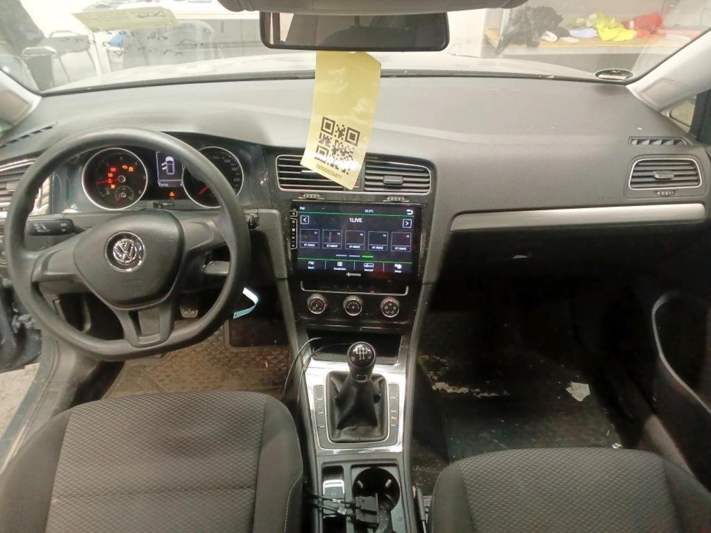 Volkswagen Golf VII Lim 1.6 TDI*NAVI*PDC*ALU*MÜDIGKEIT*
