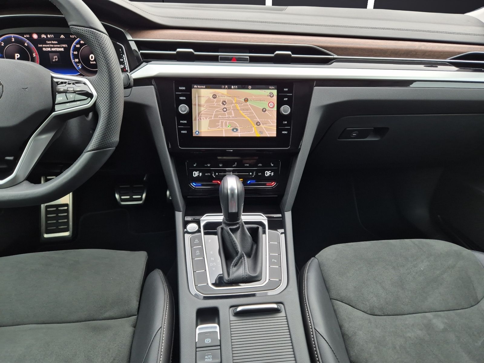 Fahrzeugabbildung Volkswagen Arteon SB TDI Elegance DSG AHK Keyless ACC Kamer