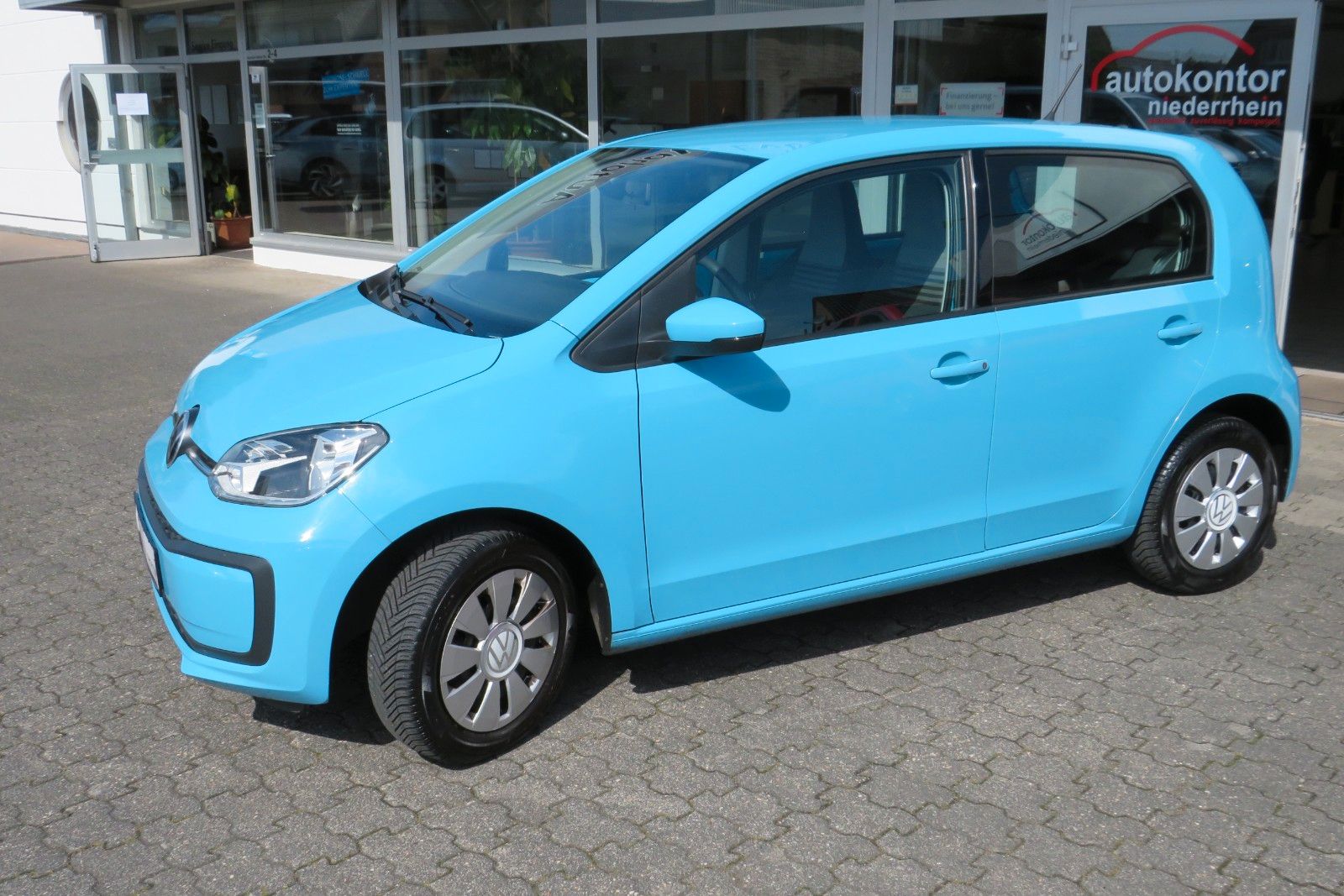 Fahrzeugabbildung Volkswagen up! 4T GJ KLIMA SPURHALTE DAB SCHECKHEFT