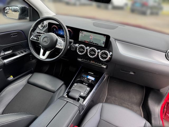 GLA 250 e Progressive Navi Panorama AHK Business