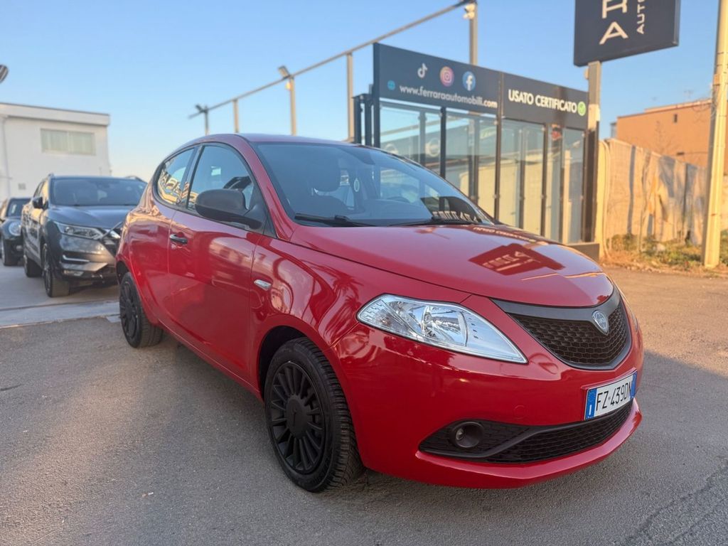 Image of Lancia Ypsilon