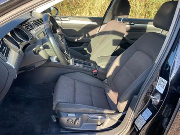 Volkswagen Passat Variant - 7