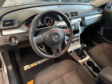 Volkswagen Passat Variant Trendline *2. Hand*Klima*SHZ*MP3*
