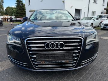 Audi A8 - 3