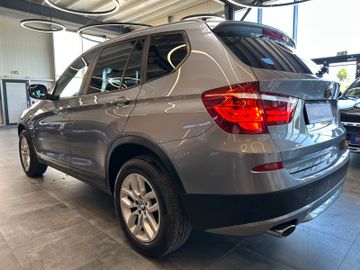 BMW X3 *xDrive*TEMPO*NAVI*2-ZONEN*BI-XENON*