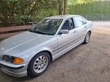 BMW 320i 1. Hand 35.900 km Klima SD PDC Xenon - BMW 320 aus 2001: 320i