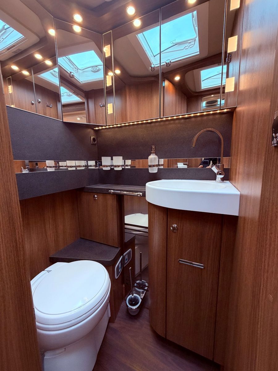Fahrzeugabbildung Carthago chic e-line 50 LE DA Mastervolt