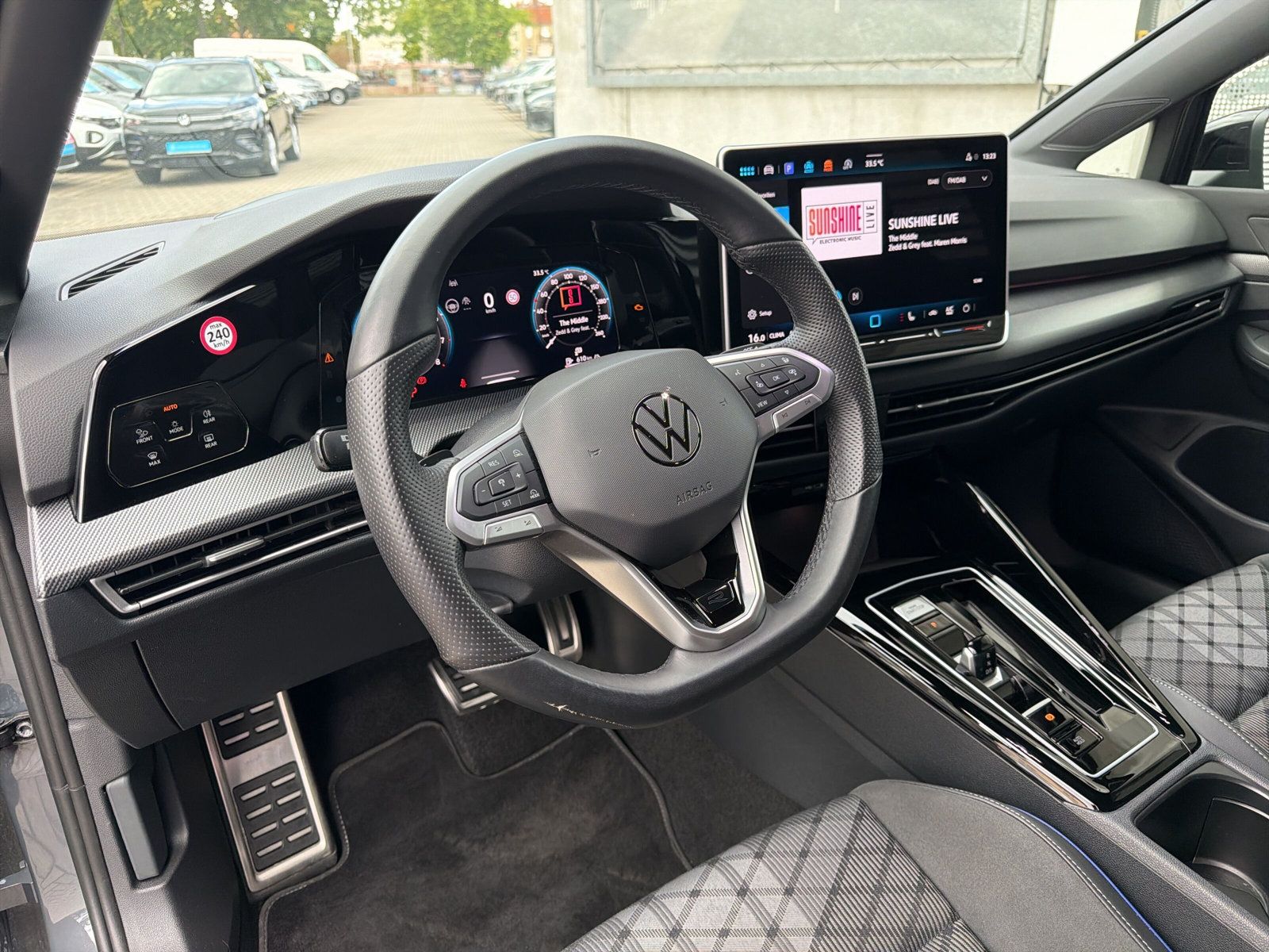 Volkswagen Golf - Bild 13