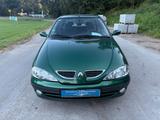 Renault Megane. Tüv- 2/2027 - Renault aus 1999