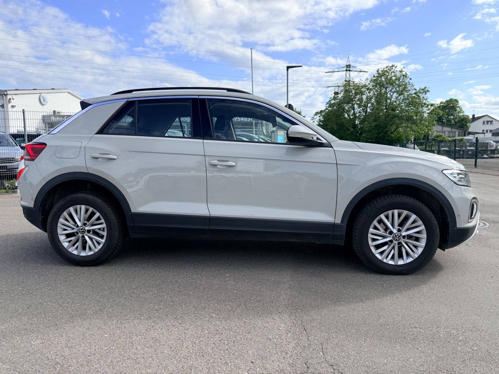Volkswagen T-Roc Life foto 10