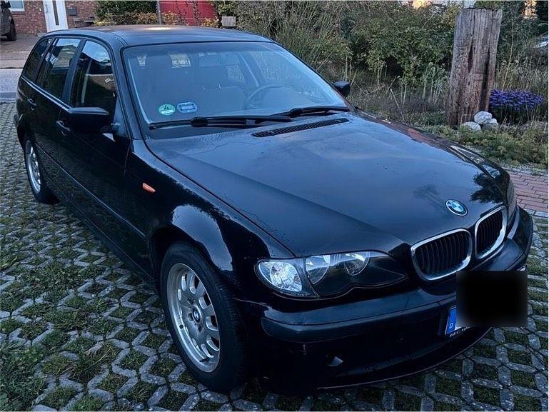 BMW 320 2004 — салон