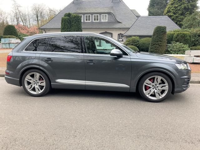 Audi SQ7 4.0 TDI-7 SITZE-360-ACC-STAND-21-RAUTE-PANO-