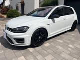 Volkswagen Golf 7R - 2.0 TSI DSG 4MOTION BMT R R - Volkswagen Golf: Dsg 7