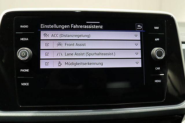 T-Roc Style 1.0 TSI AHK el.Heckklappe Winterr.AC