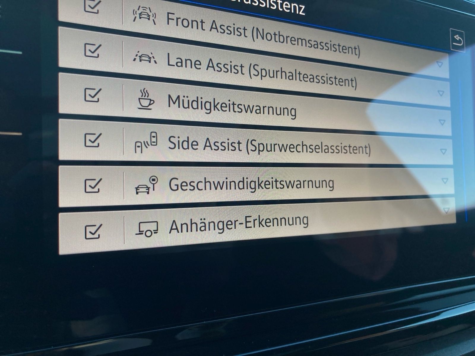 Volkswagen T-Roc - Bild 18