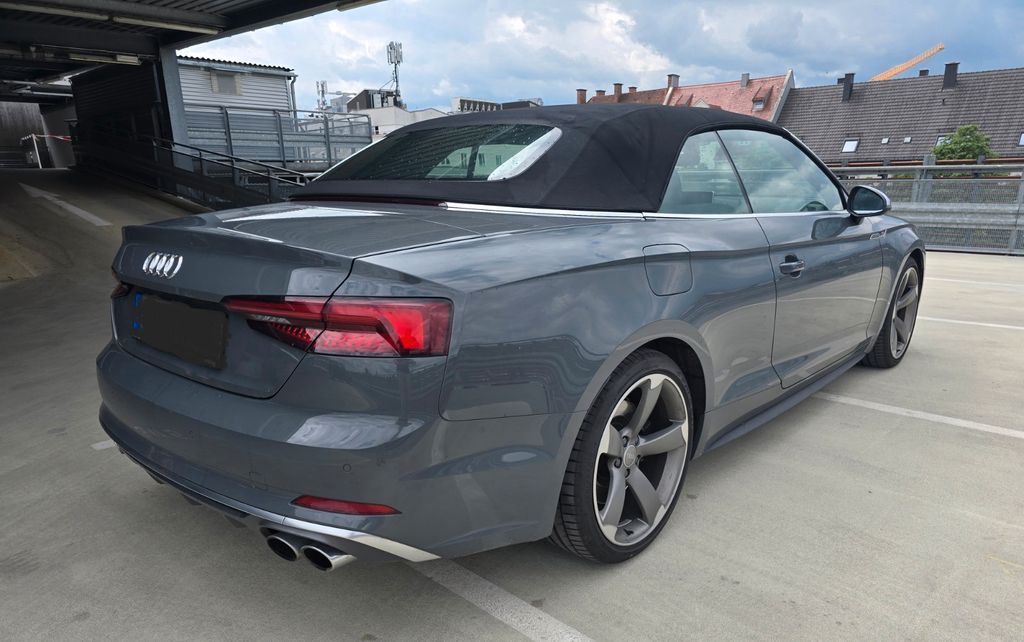 Image of Audi S5