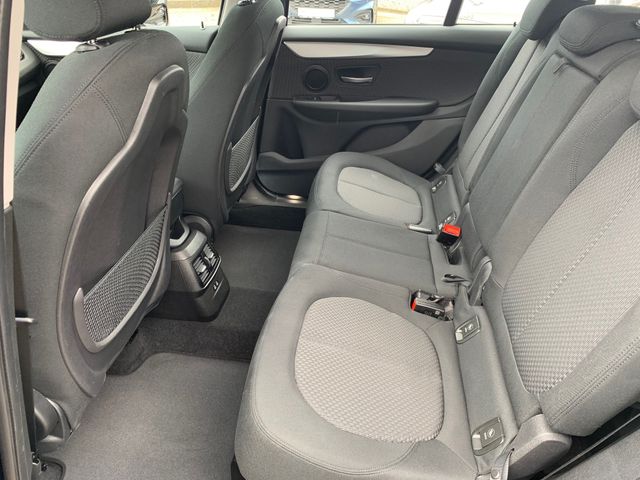 Fahrzeugabbildung BMW 220d Gran Tourer Advantage+LED+Navi+DAB+PDC