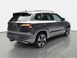 Skoda KAROQ 1.5 TSI DSG SPORTLINE NAVI LED PANO ACC WI - Skoda Karoq mit Benzin-Antrieb: Geländewagen