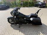 Harley-Davidson Street Glide Ultra - STREET GLIDE