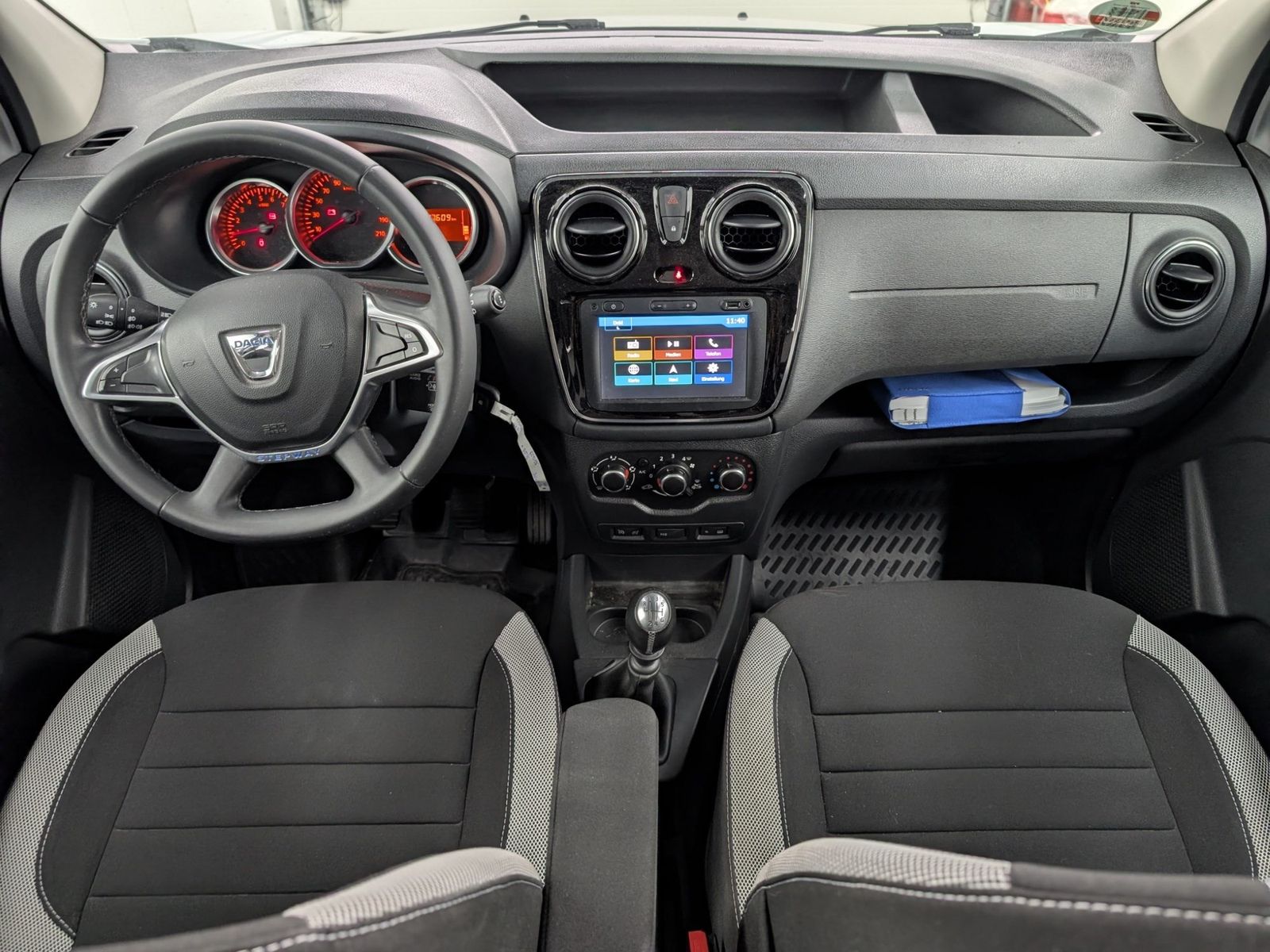 DACIA Dokker  Stepway Plus TCe 130 Navi AHK Kamera – Bild 14