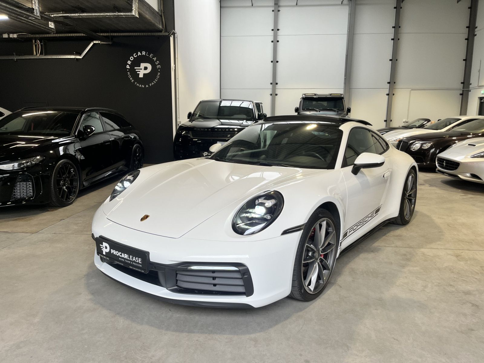 Porsche 911 992 CARRERA S - TOIT OUVRANT - PURE WHITE - 