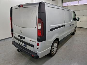 Opel Vivaro - 4