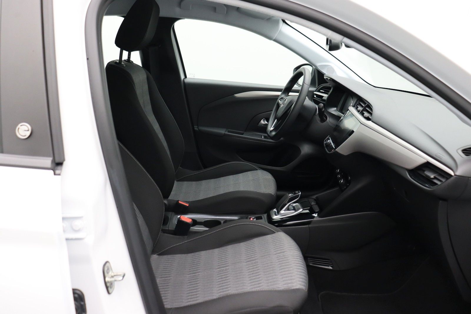 Fahrzeugabbildung Opel Corsa F e Edition