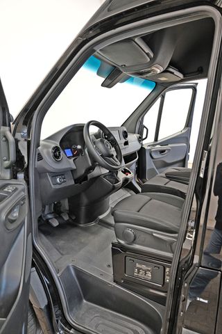 Fahrzeugabbildung Mercedes-Benz Sprinter 317 CDI/43 Maxi L3H2 AC schwarz #74T228