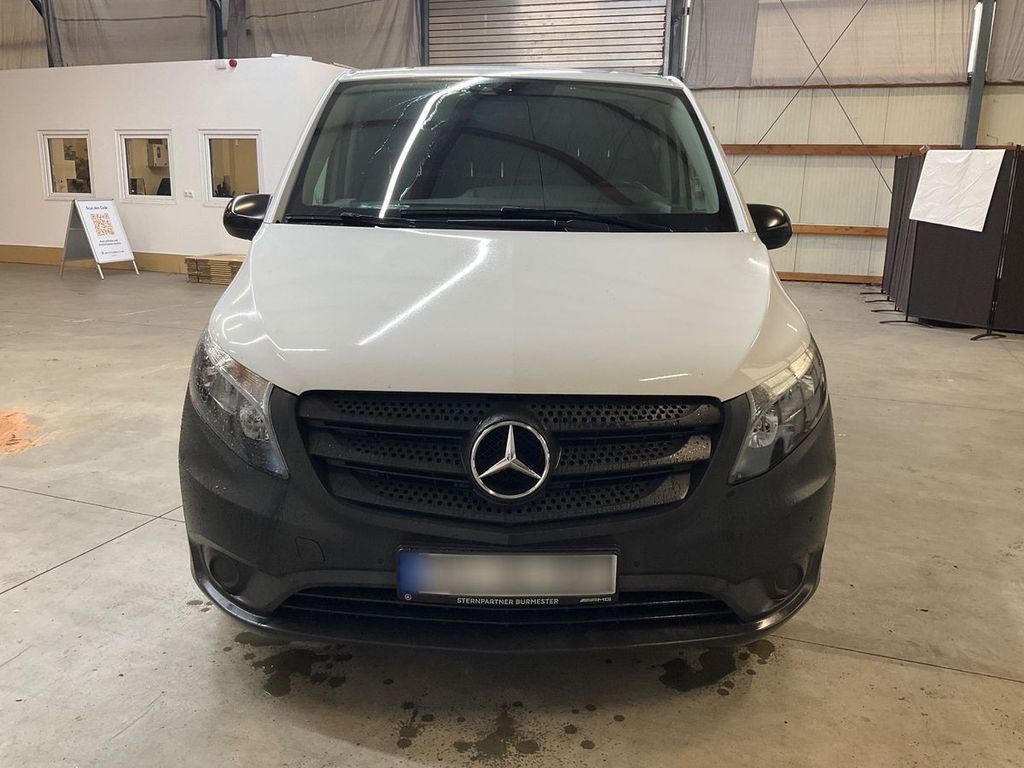 Image of Mercedes-Benz Vito