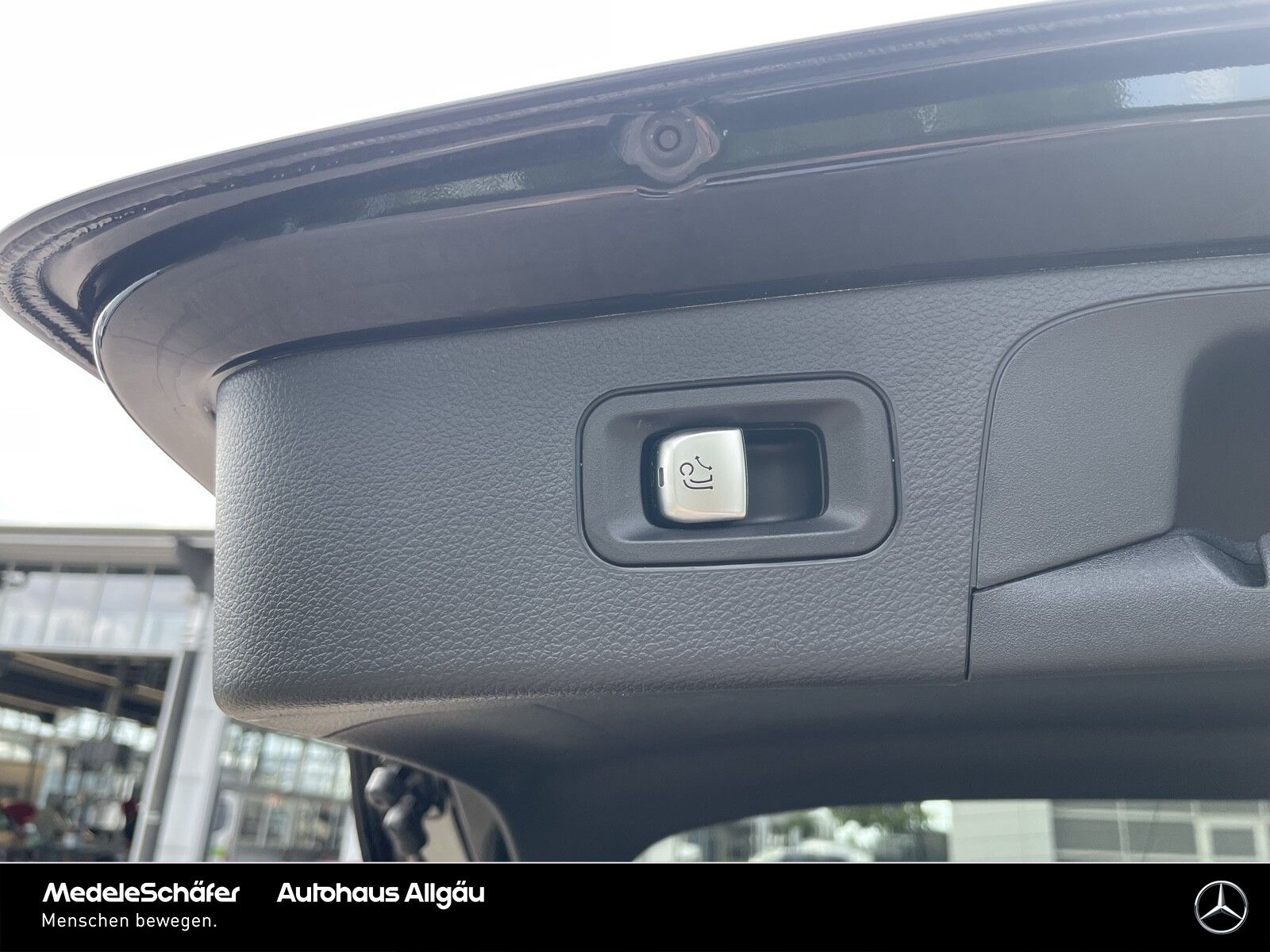 Mercedes-Benz GLC 43 AMG 4m 21'' PerfAGA Dist AHK PanoSD HUD foto 16