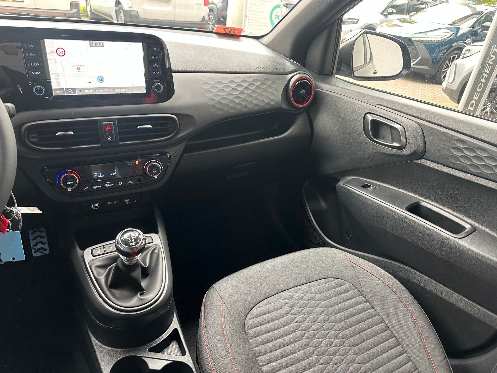 Fahrzeugabbildung Hyundai i10 1.0 N Line Kamera,Navi,SHZ,Klimaaut.,PDC,LM