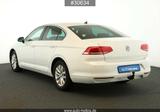 Volkswagen Passat Lim. 2.0 TDI Comfortline #AHK#ACC#NAVI - Volkswagen Passat mit Diesel-Antrieb