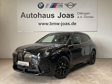 BMW iX xDrive60 M Sportpaket, Luftfederung, Sitzbelü