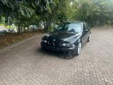 BMW e39 525 IA - BMW 525 aus 2000: 525i