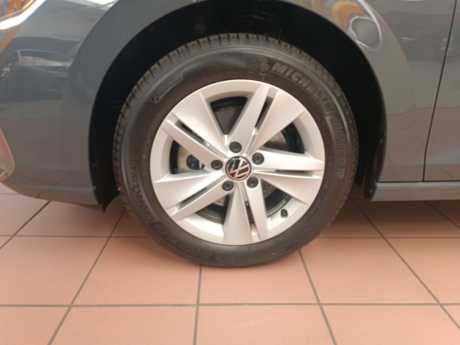 Volkswagen Golf - Bild 7