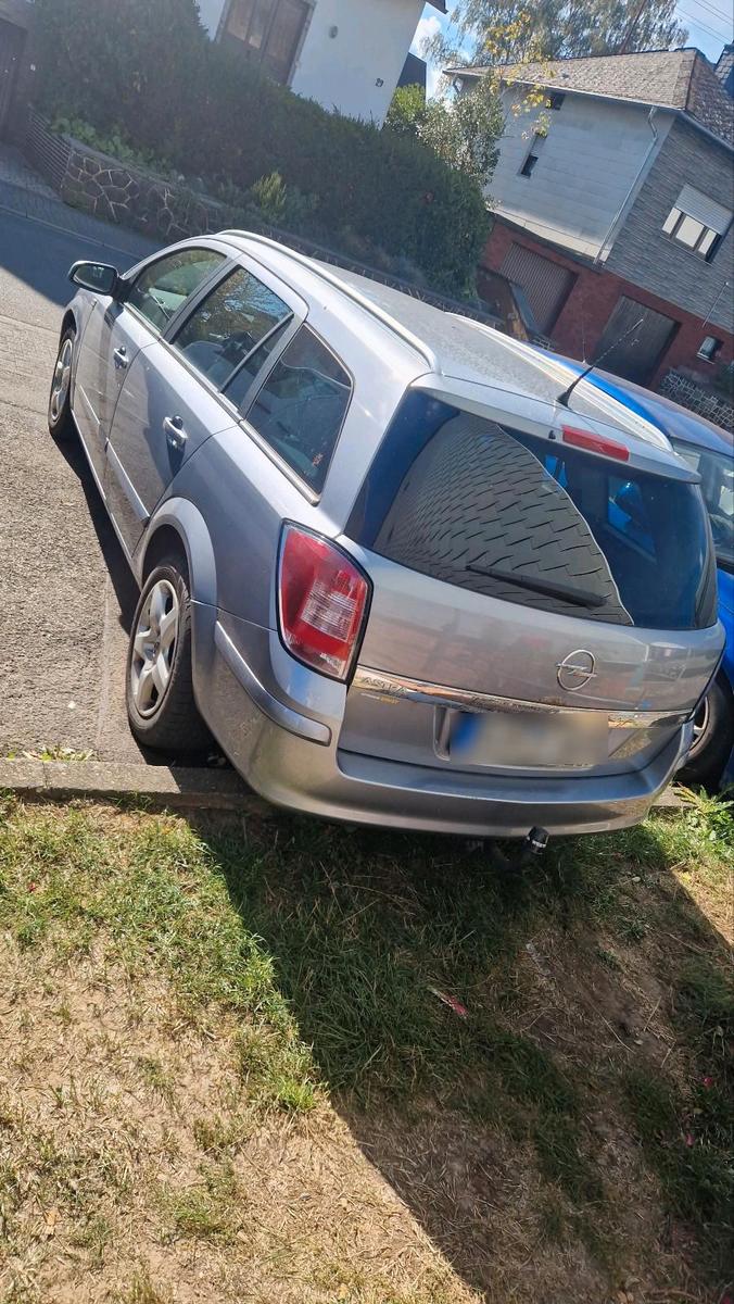 Opel Astra 2007 — photo 9