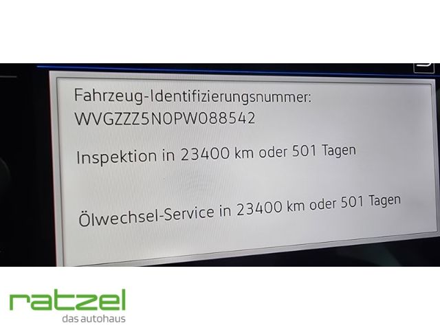 Fahrzeugabbildung Volkswagen Tiguan Life 1.5 TSI StandHZG Navi LED ACC El. He