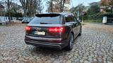 Audi SQ7 4.0 TDI 1. Hand Vollausstattung 7-Sitzer - Audi SQ7: Sportfahrwerk