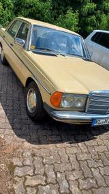 Mercedes-Benz Mercedes Benz 200 D W123 - Mercedes-Benz 200: D W123