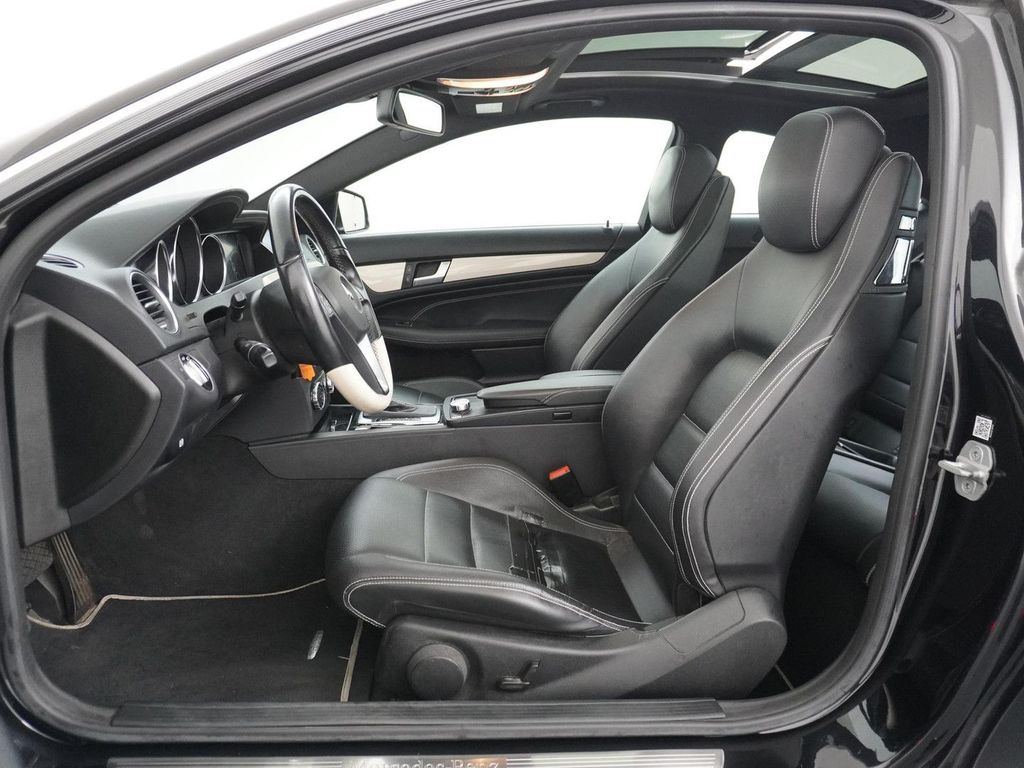 Mercedes-Benz C 180 Coupé Ambition panorama dach kamera xenon