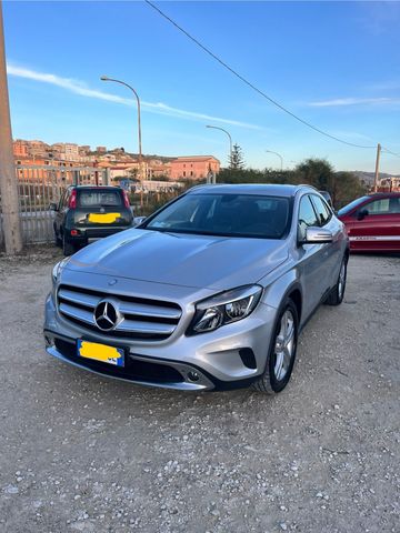 Mercedes-Benz Mercedes-benz GLA 220 GLA 220 CDI Automatic 4Mat