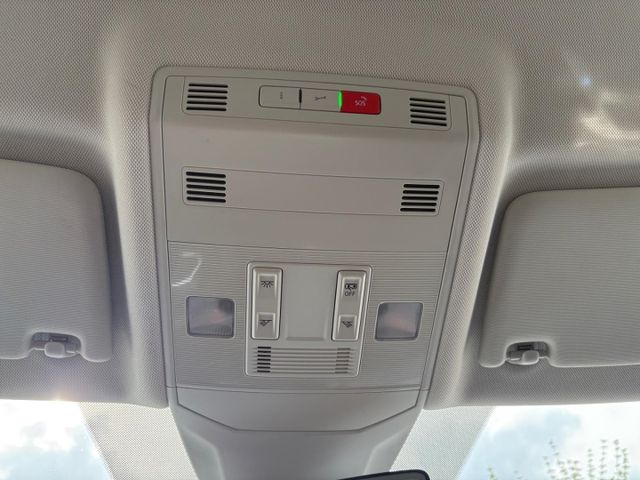 T-Cross Life 1.0 TSI ACC DAB Rear View Bluetooth