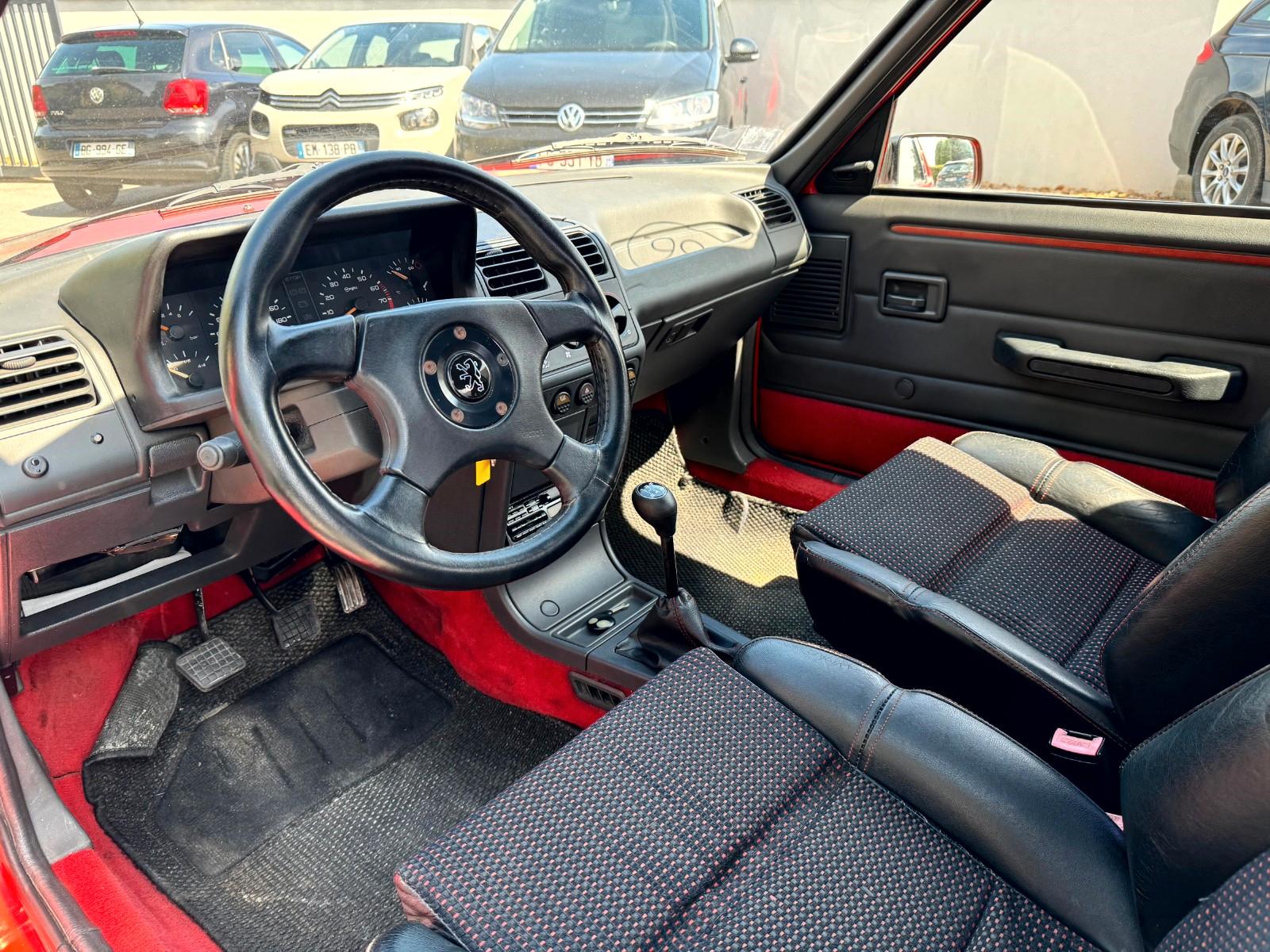 PEUGEOT 205 - GTI - DIRECTION ASSISTÉE - 120 CV - BVM