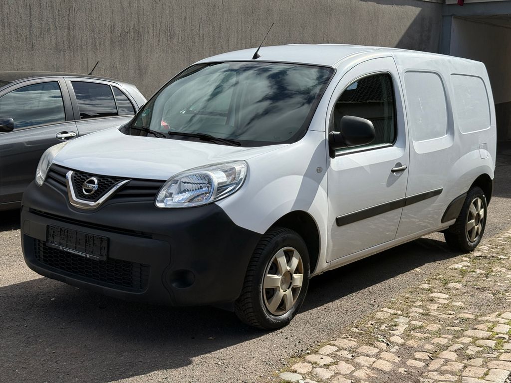 Nissan NV250