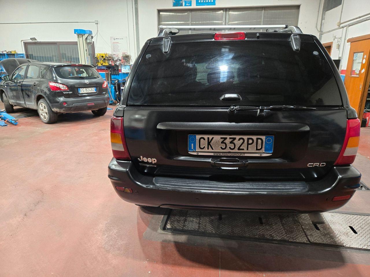 Jeep Grand Cherokee 2004 — photo 6